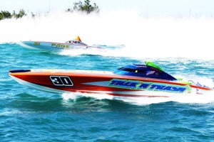 powetboat race image
